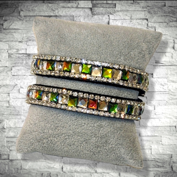 B36 Holo Silver Metallic Crystal Rhinestone Wrap Bracelet Large Silver Rainbow - Picture 11 of 16